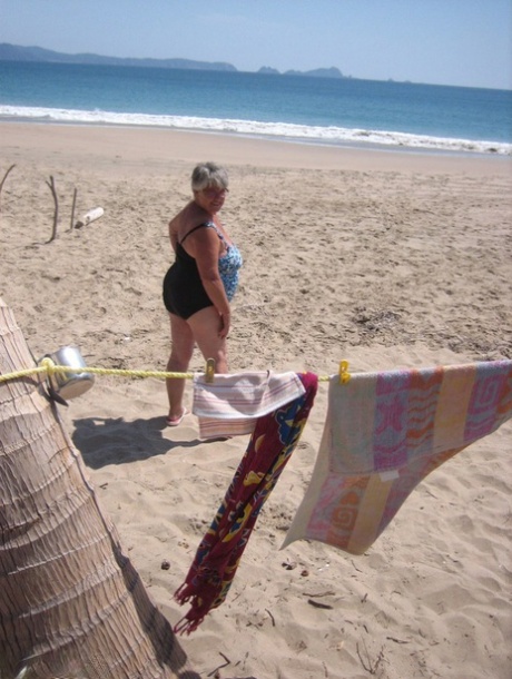 grande milf blonde adulte érotique images