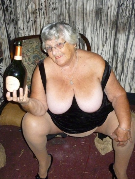 grand-mère ssbbw gratuit belle img