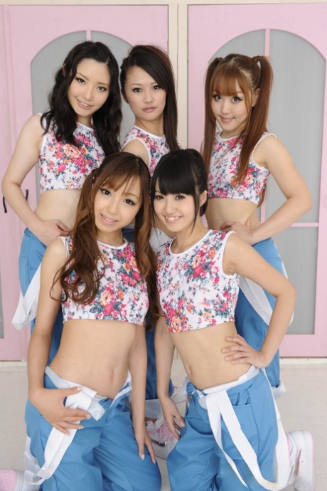 couettes asiatiques adulte chaud galerie