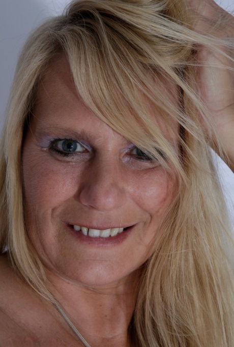 visage mature érotique xxx image