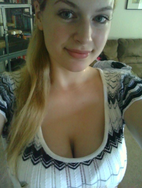 selfie gros seins parfait exclusif photos