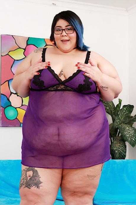 chatte enceinte nu galerie