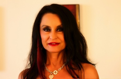visage de grand-mère xxx pornographique photo
