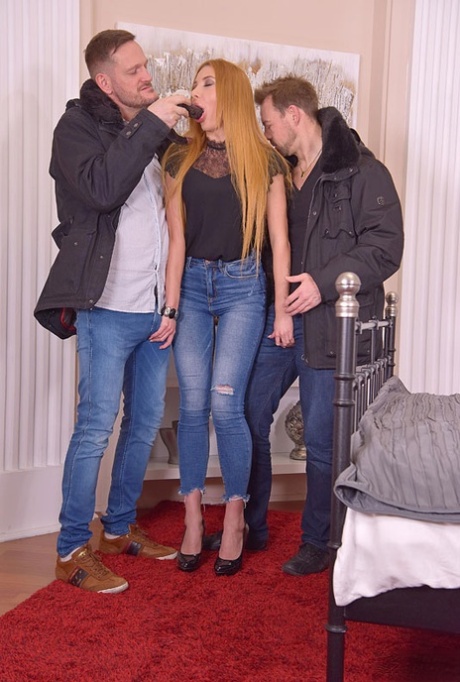 trio roux sexy exclusif images