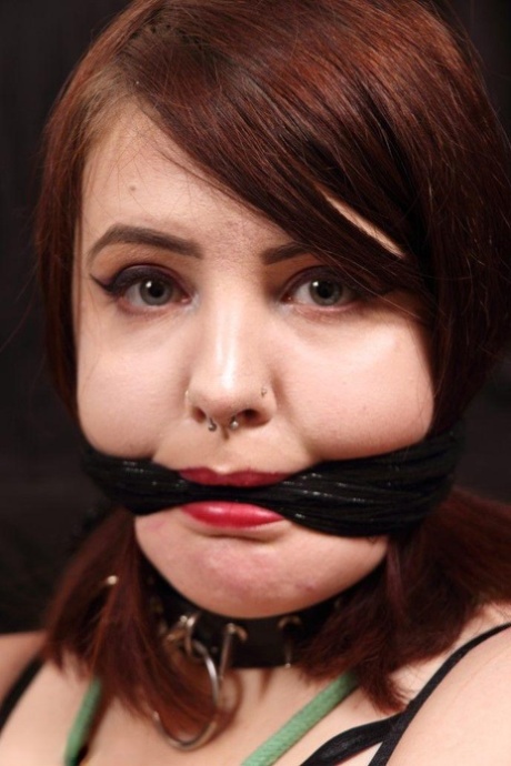 bdsm potelé nu érotique des photos