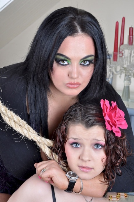 domination lesbienne sexe nu archive