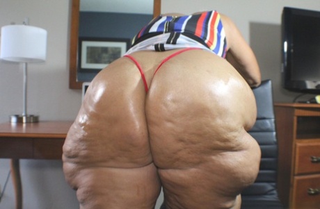 grand-mère au gros cul xxx magnifique photos