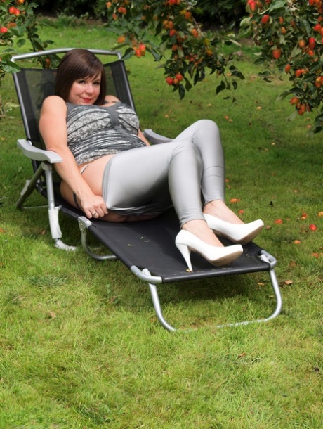 leggings potelés nu xxx archive