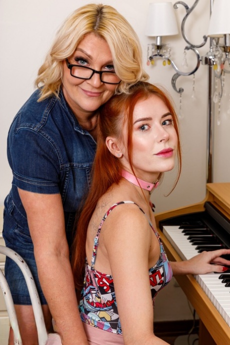 belle-mère lesbienne gratuit de haute qualité image