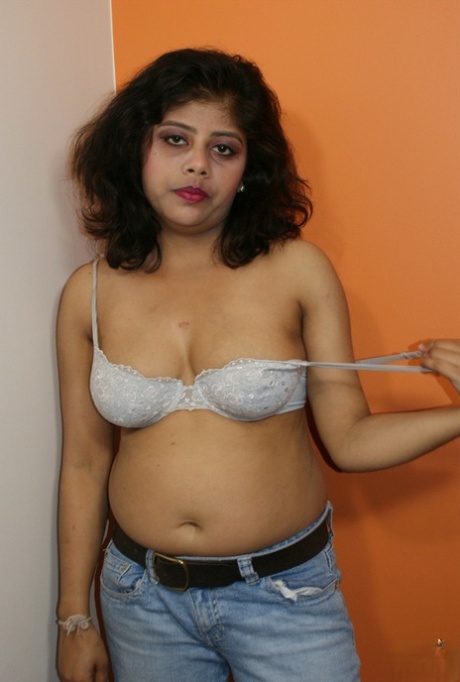 gros seins indiens nue xxx des photos