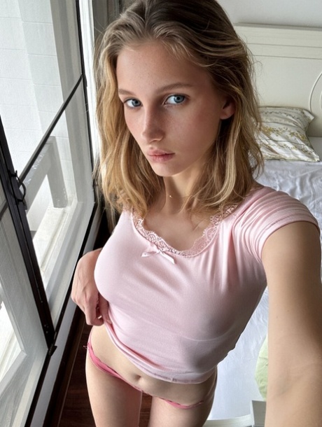 orgasme chez les adolescentes xxx haute qualité archive
