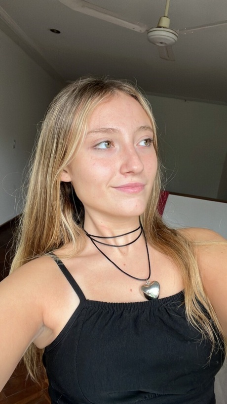 selfie sexy art parfait galeries
