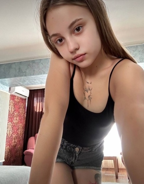 adolescent ukrainien joli porno galerie