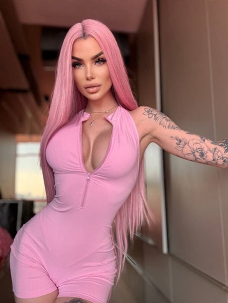 cheveux roses belle sexy image