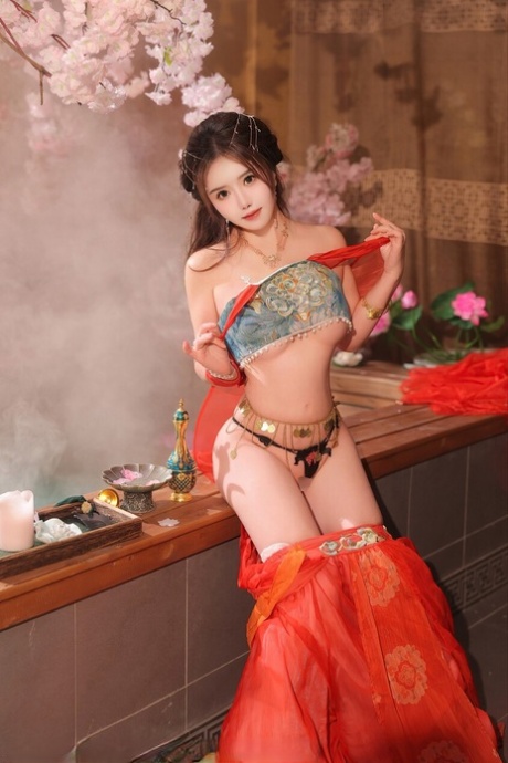 petits gros seins haut gratuit img