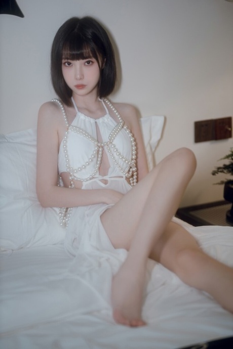 petite asiatique parfait chaud archive