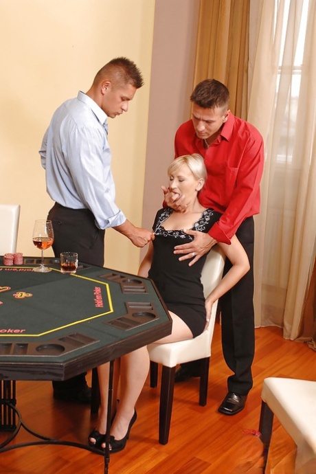 BDSM mature exclusif des photos