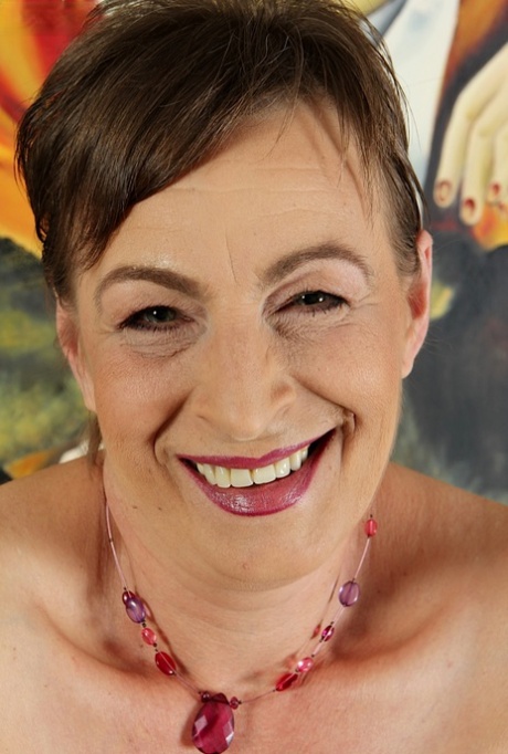 visage de grand-mère beau sexe img