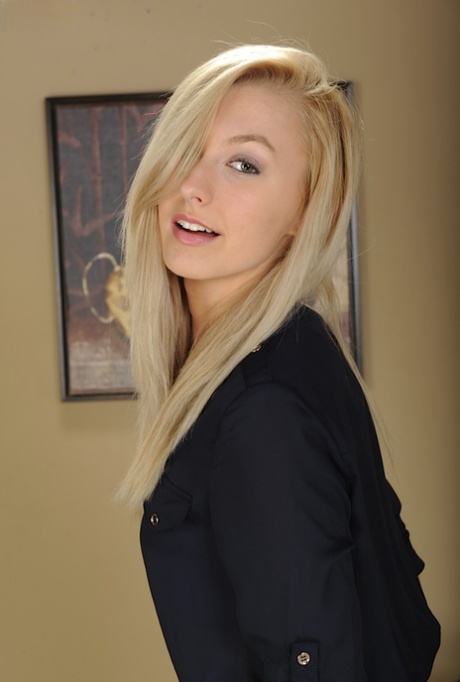 beau visage exclusif chaud images