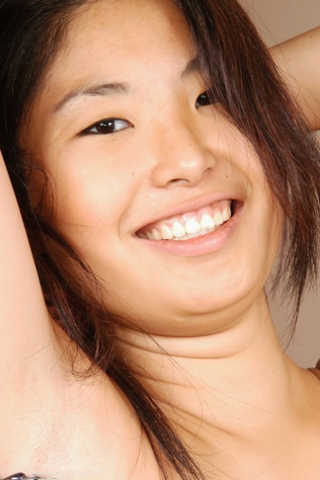 visage asiatique belle haute qualité galerie