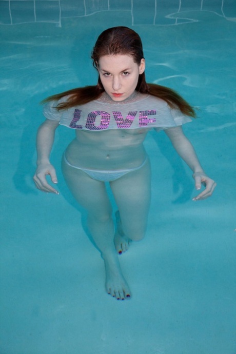 sous leau nus parfaits images