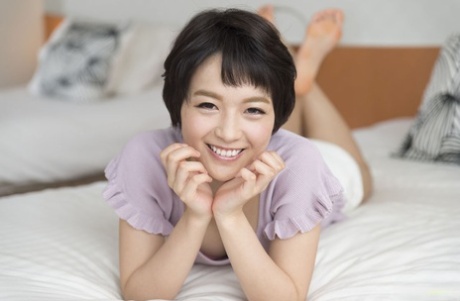 petite japonaise haut por images
