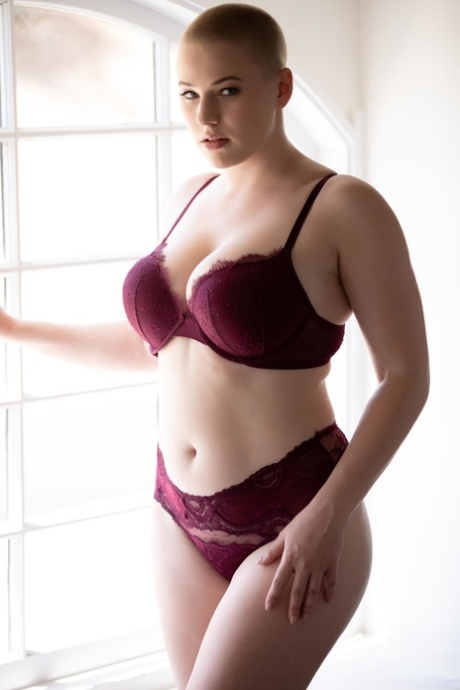 lesbienne aux cheveux courts meilleur exclusif des photos