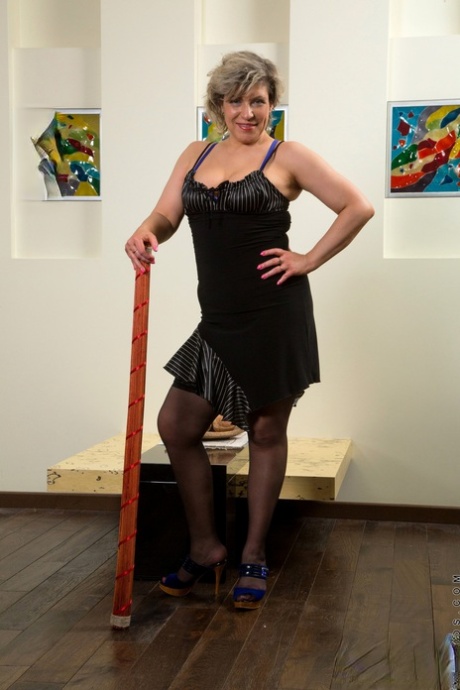 jambes de grand-mère porno meilleur archive