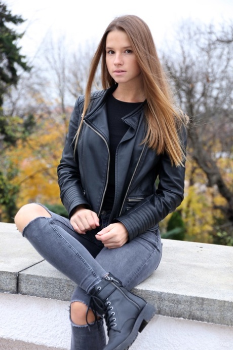 doigté du cul jolie et gratuite img