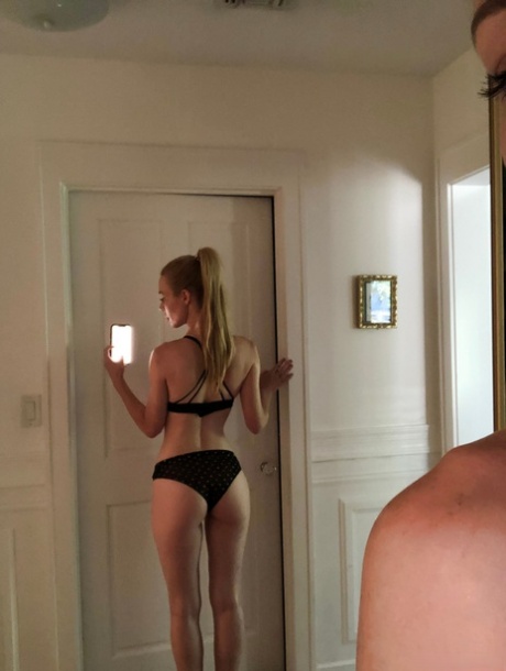 selfie en lingerie jolie et gratuite image