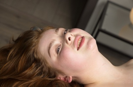 visage dadolescent nus image