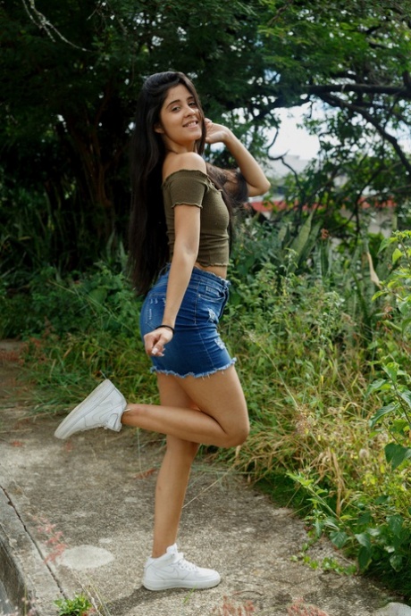 jupe latine sexe exclusif archive