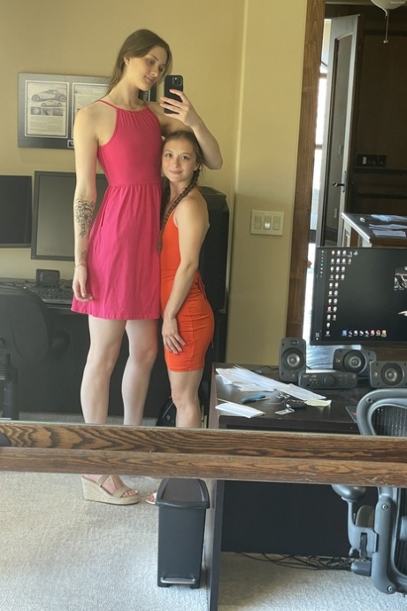 première fois lesbienne jolie xxx des photos