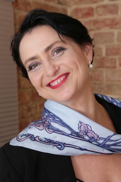 visage mature assez chaud galerie