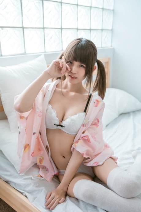 upskirt senza mutandine caldo migliore img