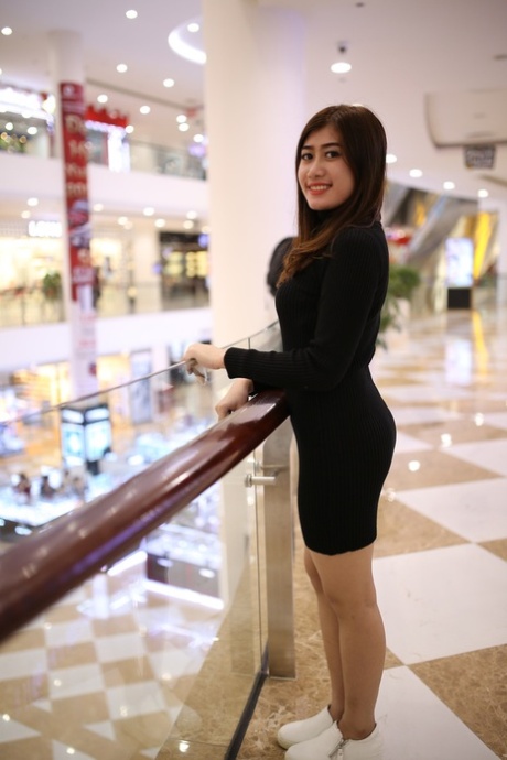 public asiatique libre nu collection