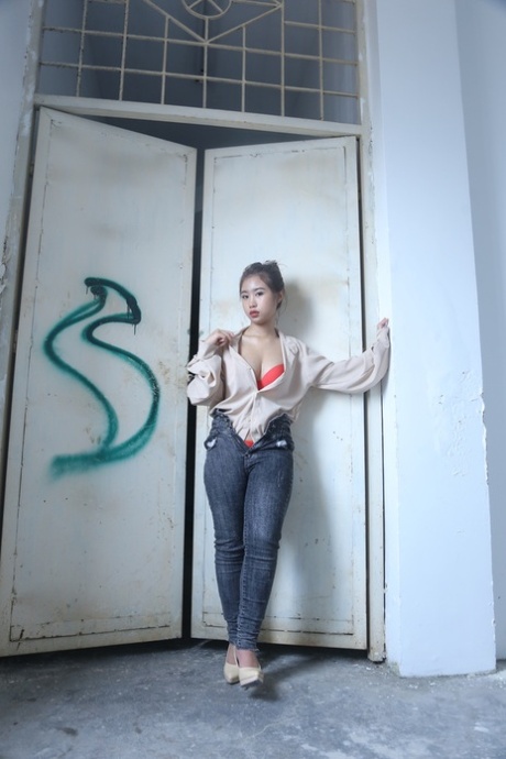 chatte thaïlandaise porno artistique archive