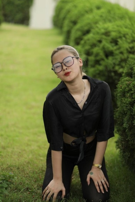 blonde asiatique gratuit parfait img