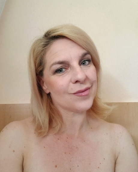 milf amateur des nus parfaits img