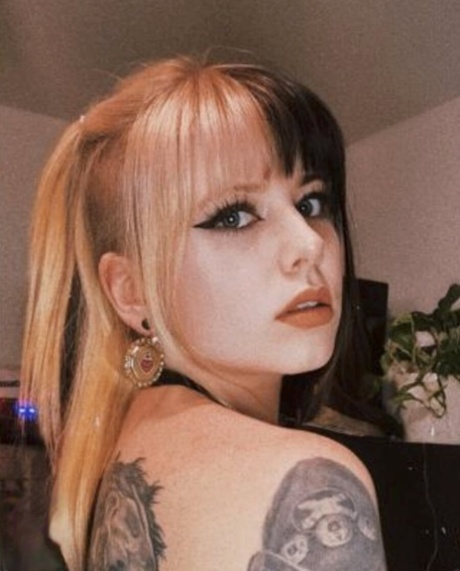 baise sous la douche nu chaud galerie