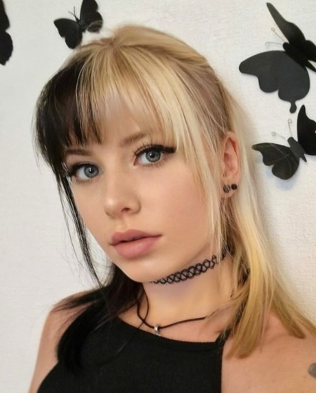 gros seins mouillés adulte gratuit image