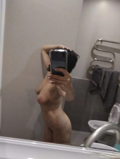 selfie de seins beaux nus galeries