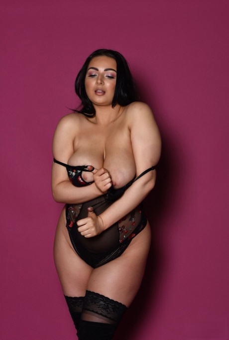 chatte rasée de milf beaux nus image