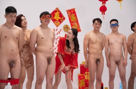 adolescent chinois érotique parfait img