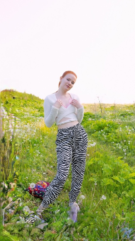 adolescente rousse maigre xxx jolie galerie
