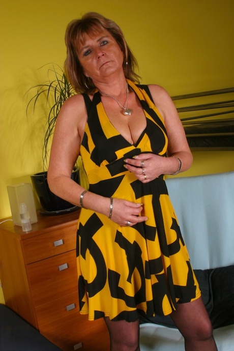 robe mature xxx nu collection