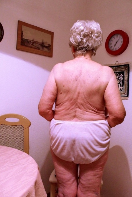 grand-mère au gros cul parfaite haute qualité images