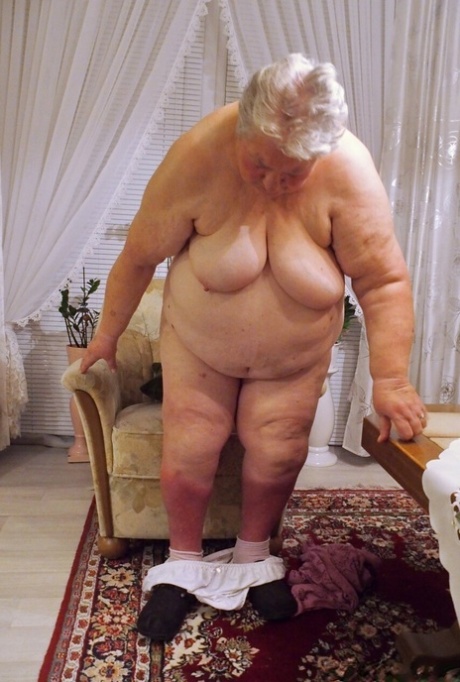 vieille grand-mère grasse assez exclusif images