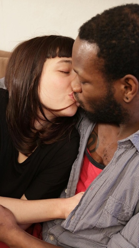 interracial amateur assez érotique galerie