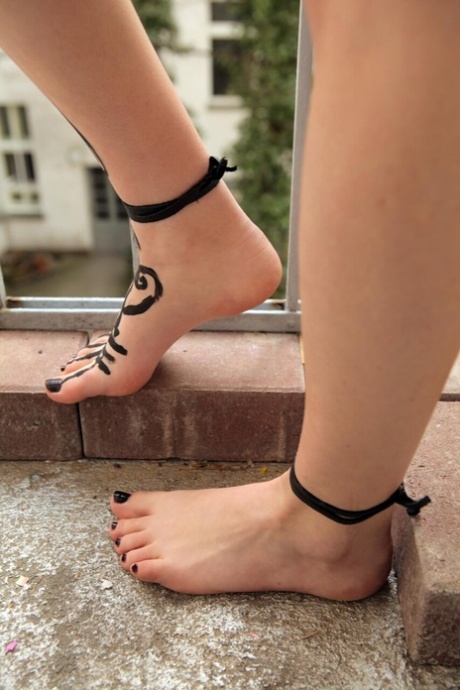 petits pieds parfait chaud images